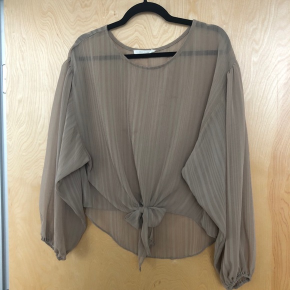 Designer see through striped blouse - Picture 2 of 2